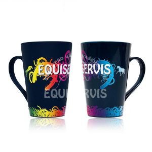 Krásný velký hrnek od společnosti EQUISERVIS Krásný velký hrnek od společnosti EQUISERVIS