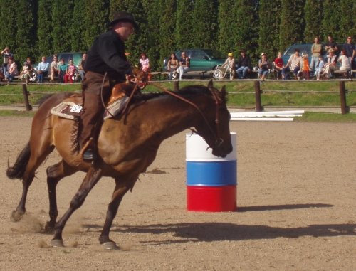 Příliš široký oblouk