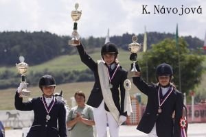 MČR v drezuře v kategorii 8 až 12 let na pony do 135 cm KVH