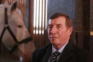 Ministr zemědělství Jakub Šebesta ve stáji NH