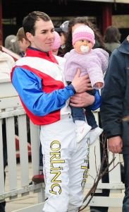 žokej Václav Janáček s dcerkou Viktorií