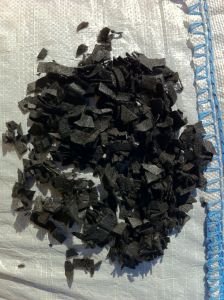 29.6.2011 - geotextilie je černá, aby v bílém písku rozbíjela odrazy světla