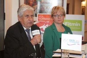 Z tiskové konference