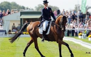 Všestrannost-Drezura (Zara Philips)