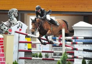 Bariéry musí při úderu snadno padat