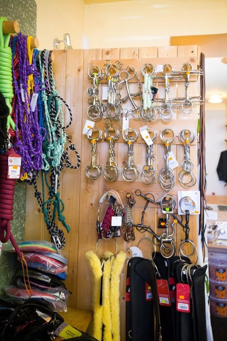 Budete se starat také o dostatek zboží v prodejně